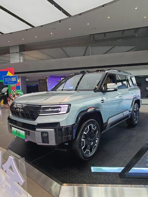 佛山160比亚迪方程豹硬派越野的爆款，英菲尼迪35周年与你共成长